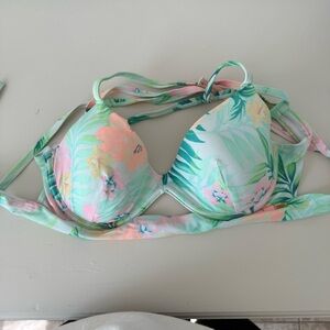 PINK Victoria's Secret Leafy Bikini Top